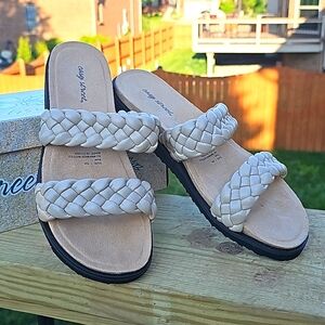Easy Street Susi Braided Sandal